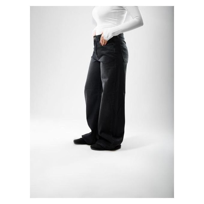 بنطال جينز نسائي بقصة أرجل واسعة (Wide Leg) - الصورة 2